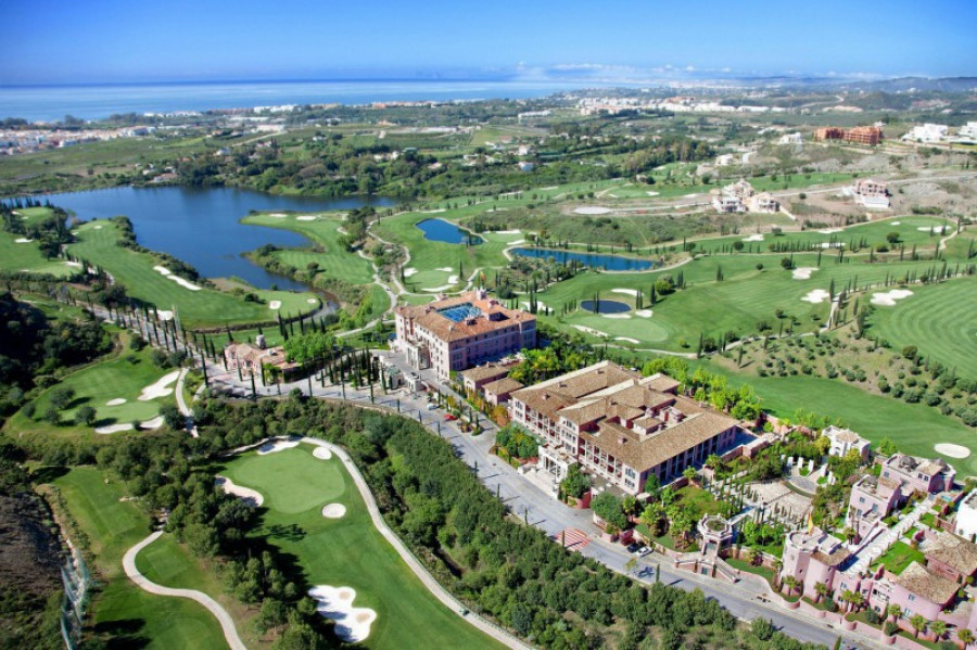 Villa padierna palace aerial view 34458 35050
