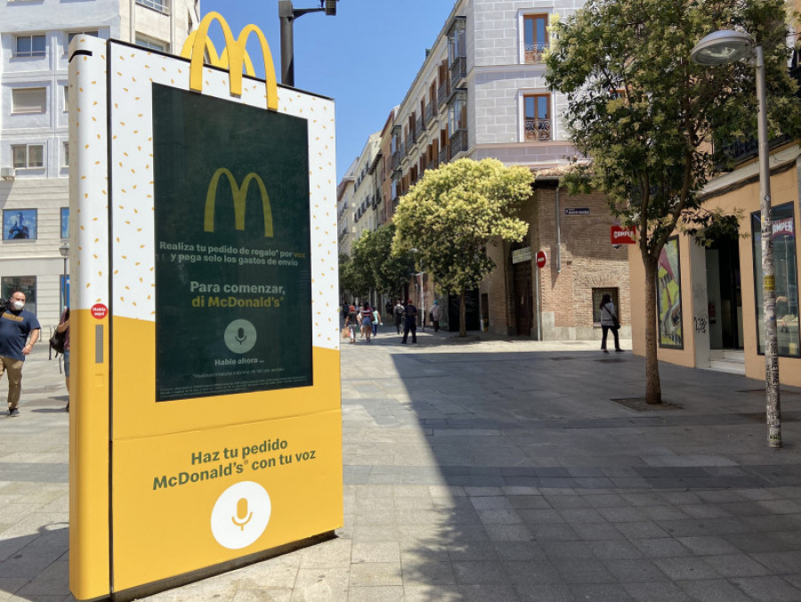 Mcdonald s mupis por voz 01 42446