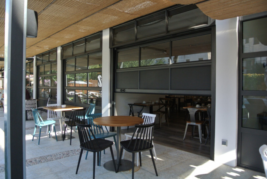 Puerta seccional alusecc terraza 2 41885