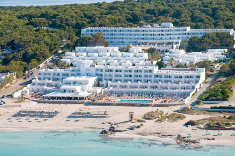 Riu la mola formentera 42362