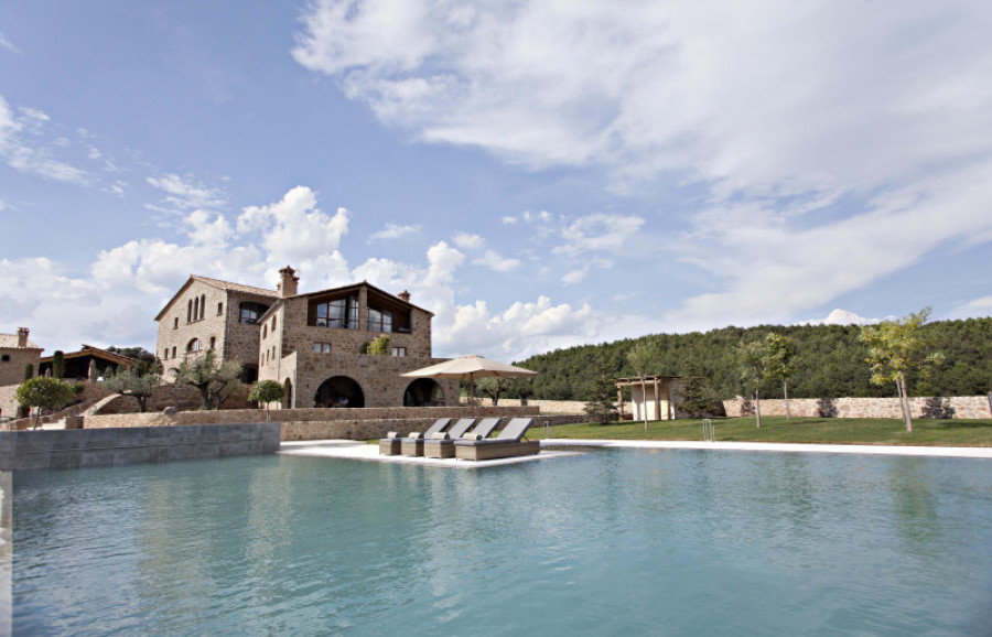 Hotel la vella farga 30 b 40710