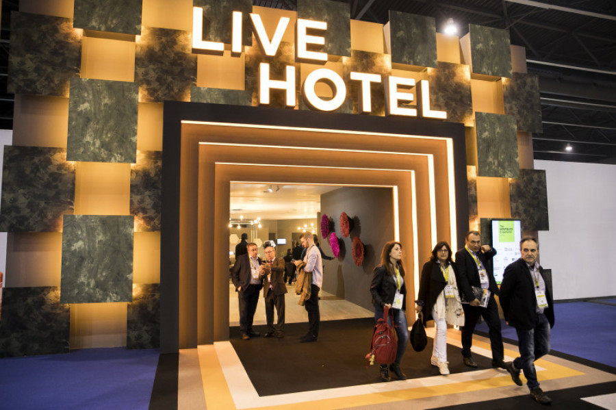 Disenadores hostelco live hotel 38644