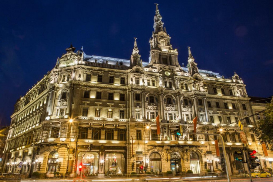 Nh hotel group acuerdo portfolio 8 hoteles new york palace budapest 38023