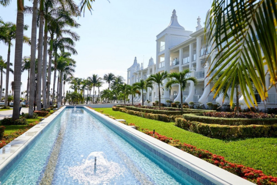 Riu palace rivera maya renovacion 37778