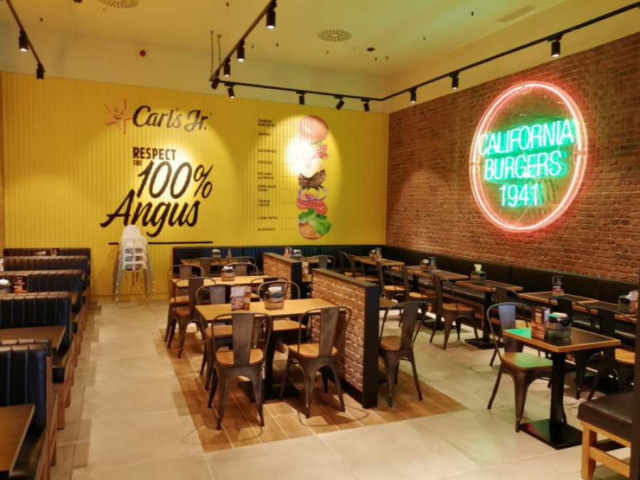 Carl s jr. x madrid iii 37252