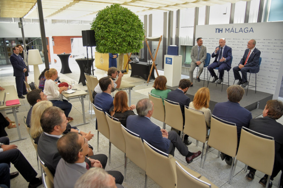 Rueda prensa nh malaga 36435