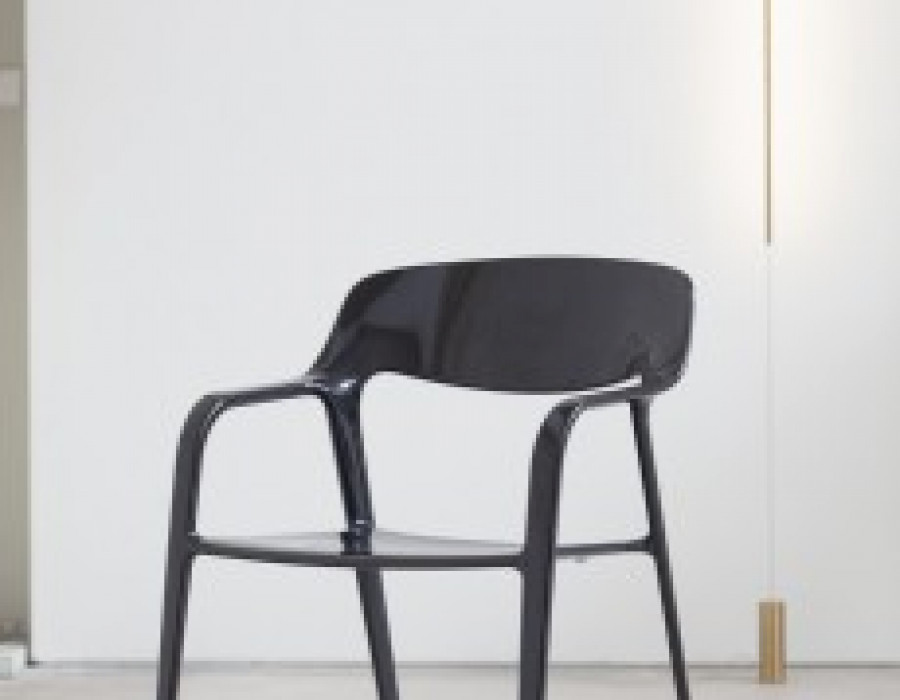 Actiu carbon fibre chair 02 35513