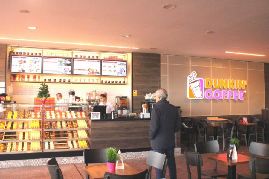 Dunkin coffee maremagnum 32744
