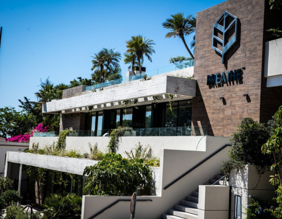 Breathe restaurante bar cocteleria puerto banus marbella 32554
