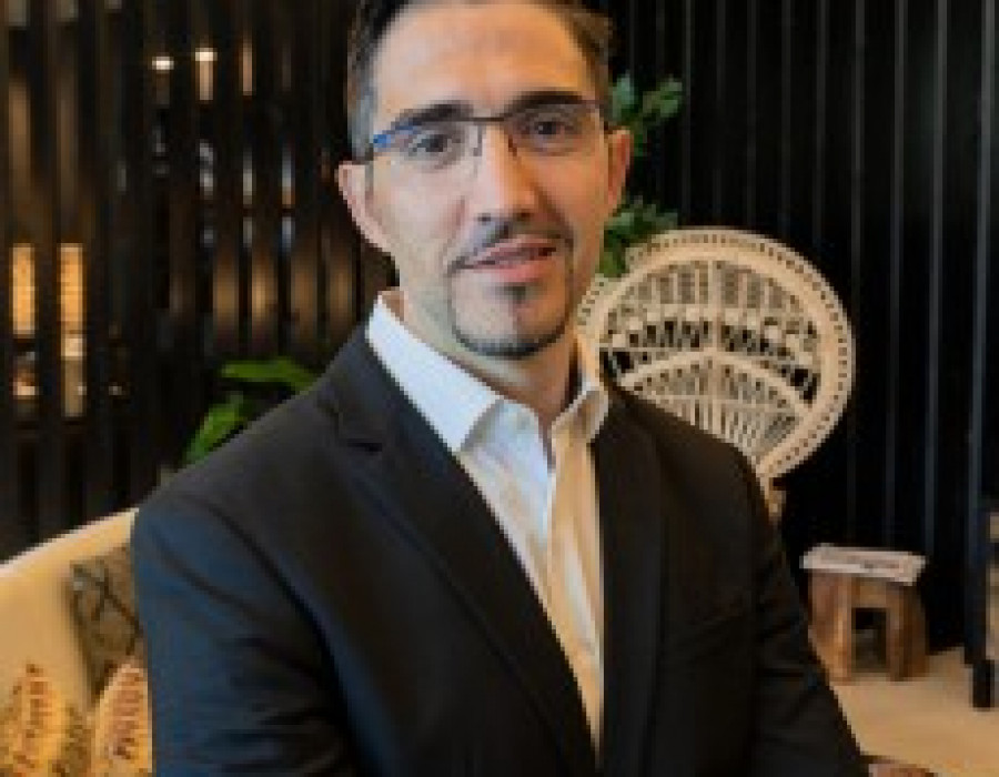 Pablo rey director de hotel jardin tropical ii 31997