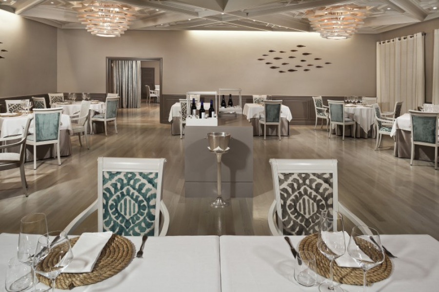 27ameliasanctipetri alevanterestaurant 28216