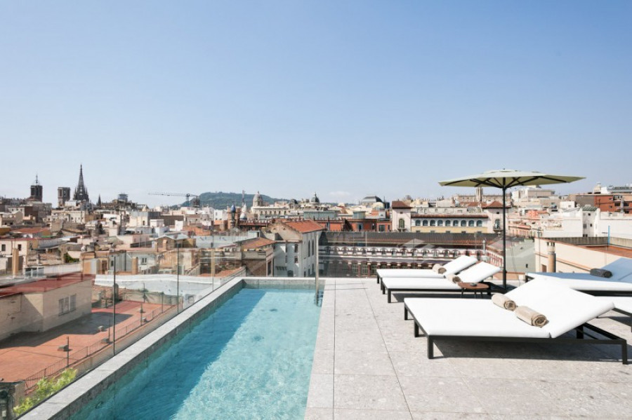 Piscina yurbban passage 27644