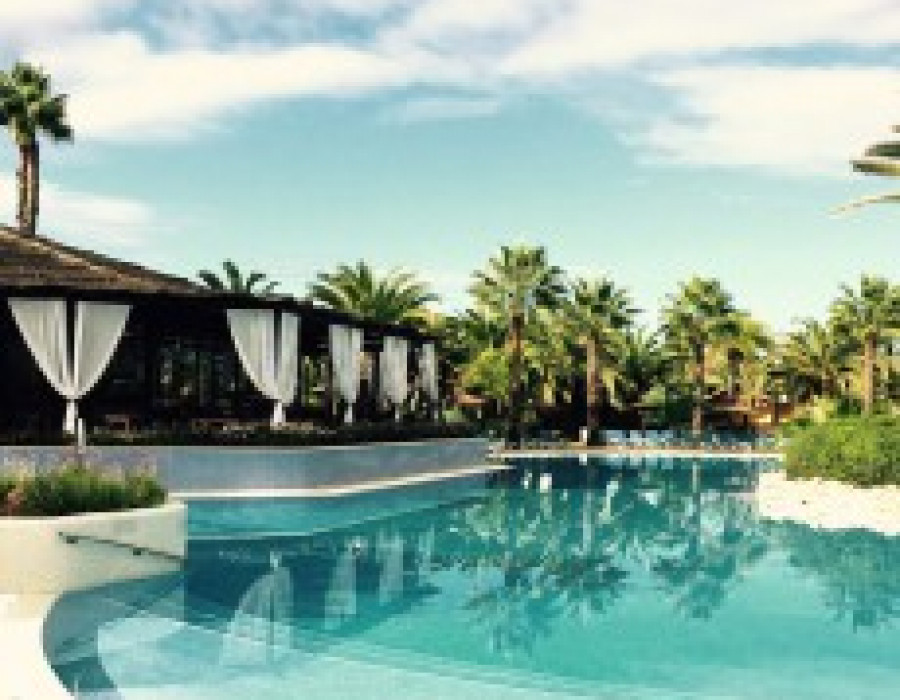 Exterior adh ocean islantilla huelva 25963