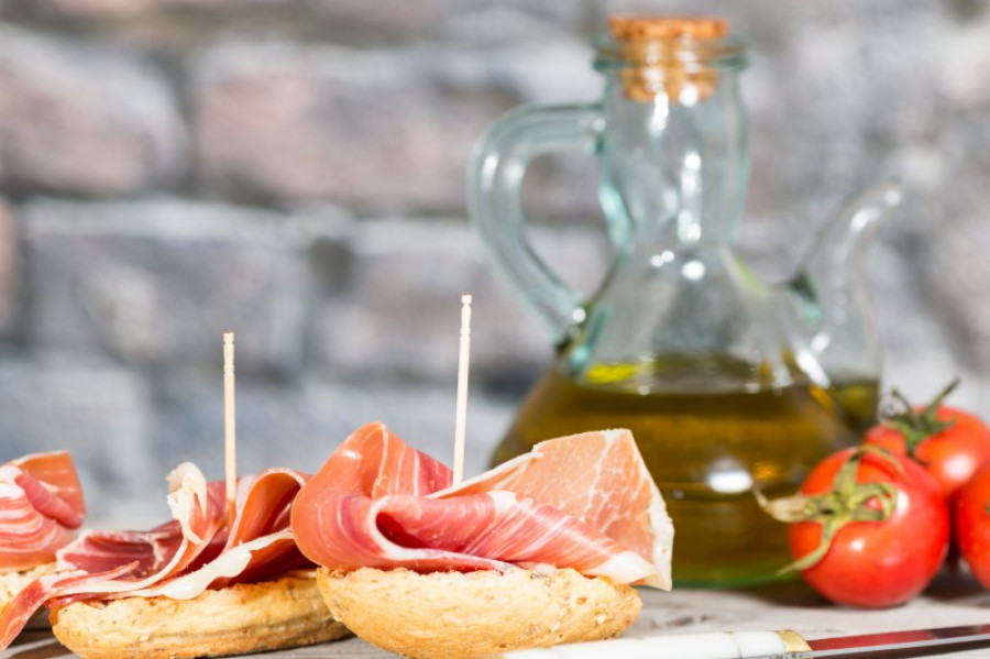 Jamonaceiteoliva123rf 26056
