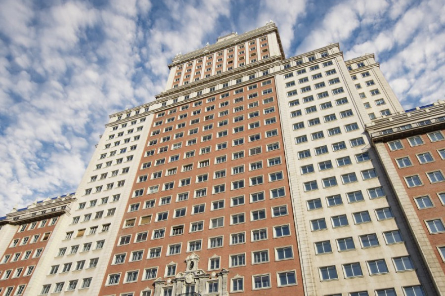Edificioespana madrid123rf 20999
