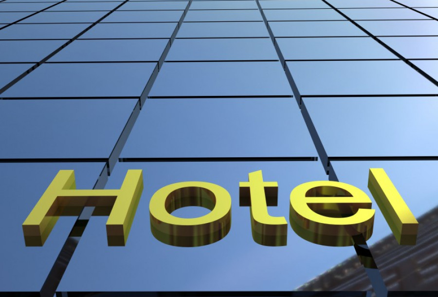 Hoteles fachada123rf 14093