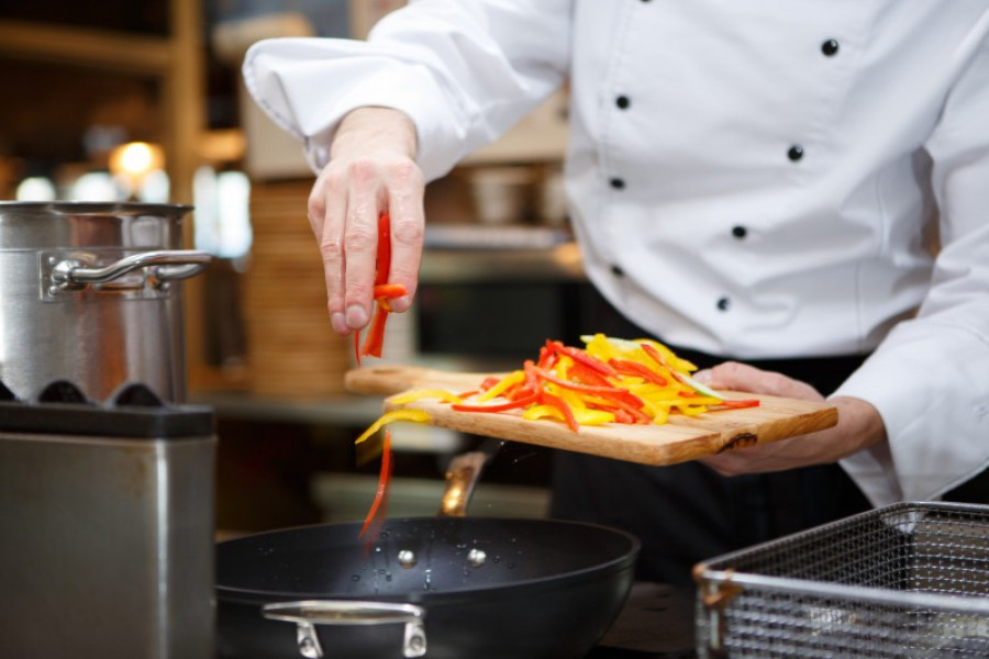 Chef cocinando123rf 13454
