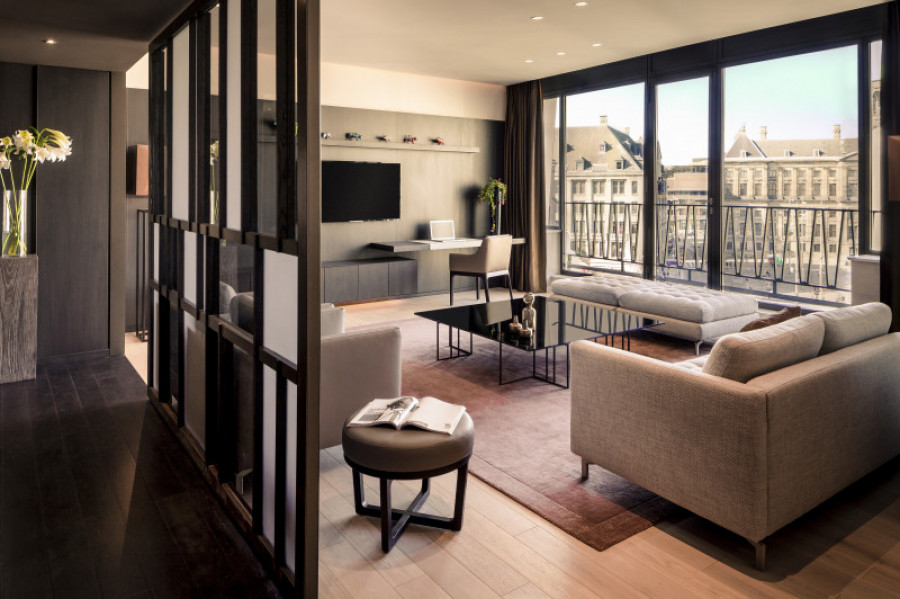 Anantara grand hotel krasnapolsky amsterdam hotel guest room royal suite living room with view 48675