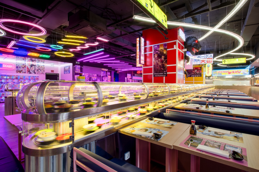 Running Sushi in Akihabara