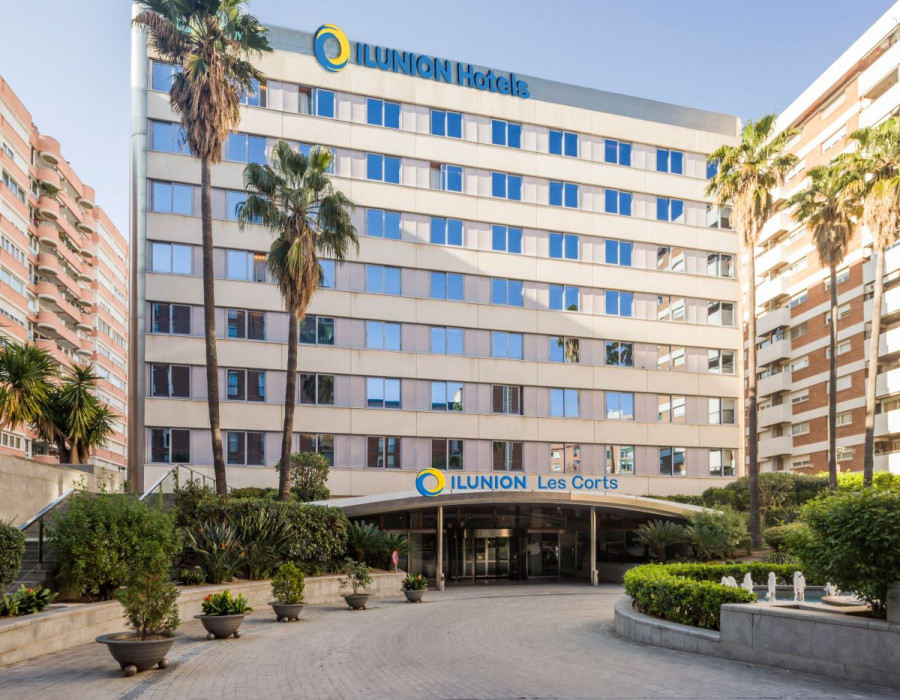 Fachada ILUNION Les Corts