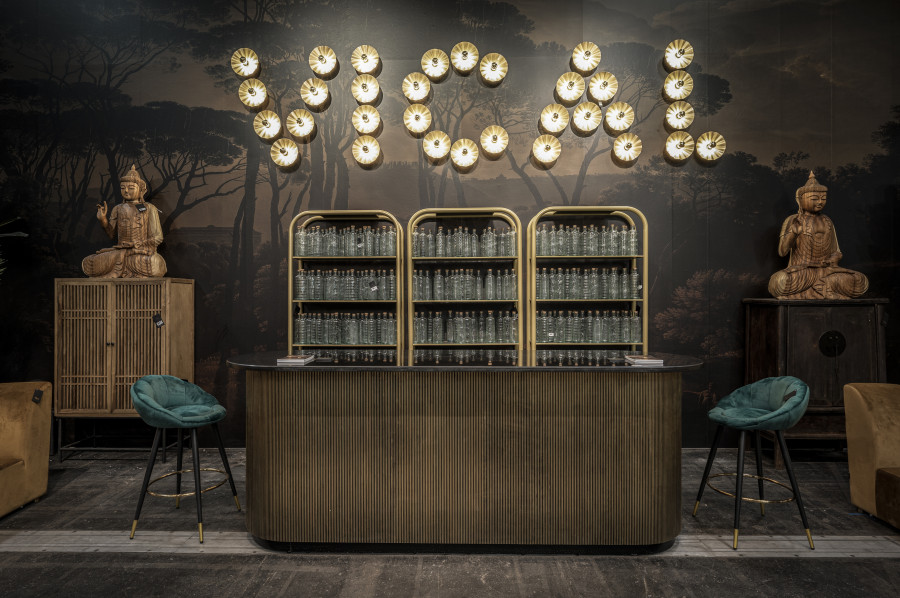 VICAL   EquipHotel 6
