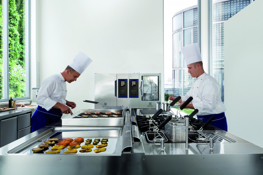 Electrolux Cocina completa y SkyLine (1)