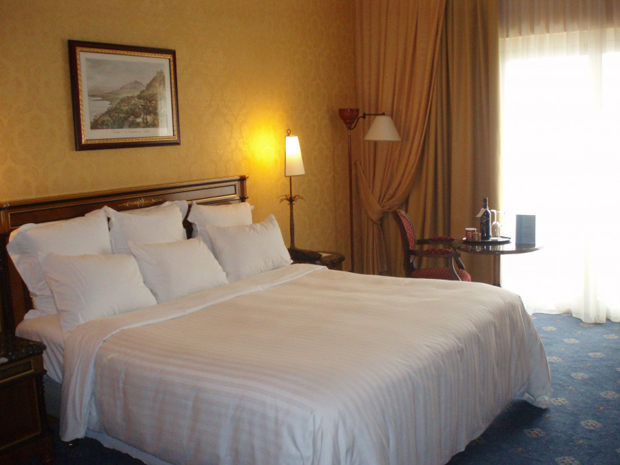 Villa cottage property room bedroom apartment 882655 pxhere