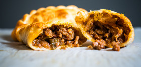 Empanada de carne TBA