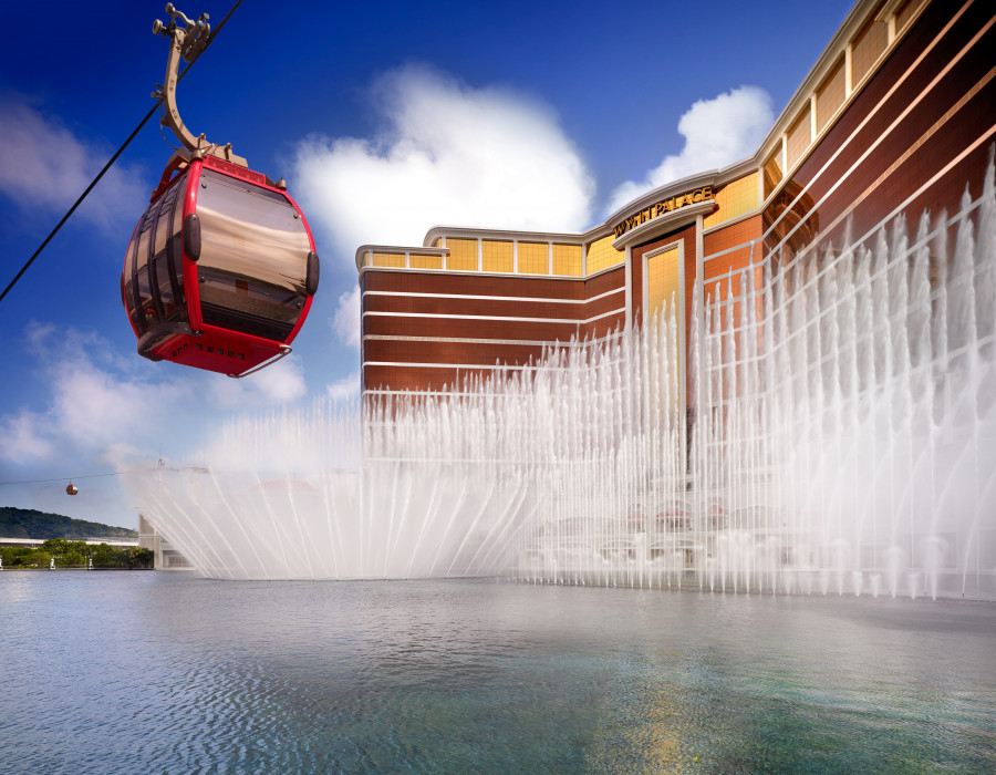 SkycabWynn Palace Cotai    Macao (China) © Preferred Hotels & Resorts