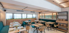 Interior comedor arriba