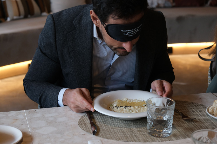 Experiencia Almuerzo a Ciegas ILUNION Hotels