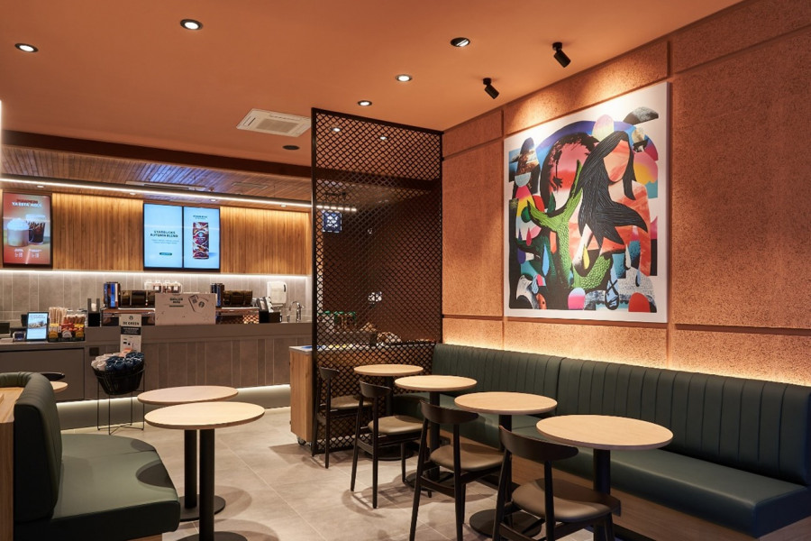 Interior tienda Starbucks