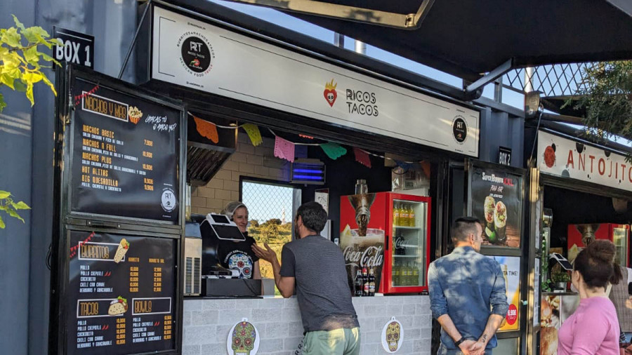 Ricos Tacos Toledo   Food Truck Park2