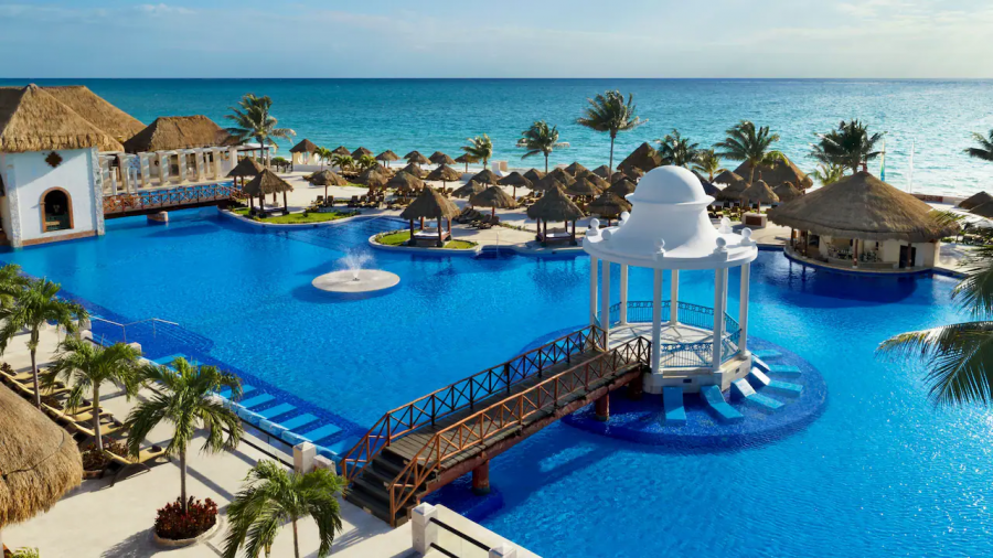 Exteriores Dreams Sapphire