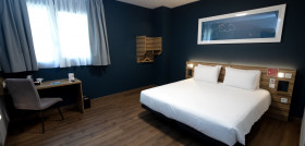TRAVELODGE MADRID METROPOLITANO habitación
