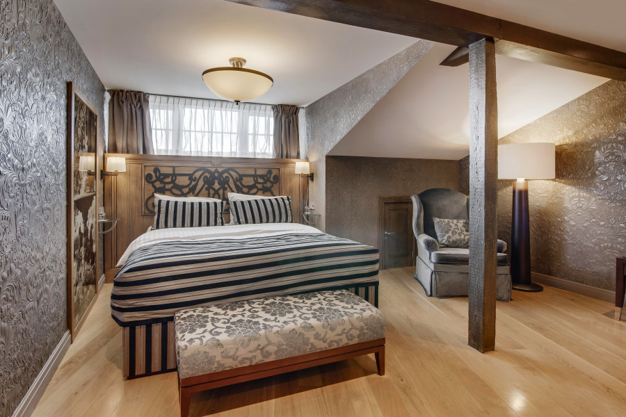 Eurostars Metropole Suite