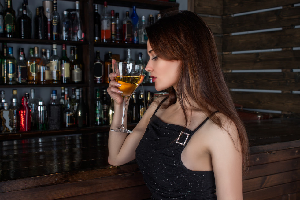Person girl woman hair wine restaurant 1058435 pxhere