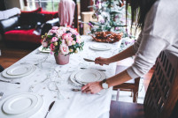 Table girl woman flower interior restaurant 722558 pxhere