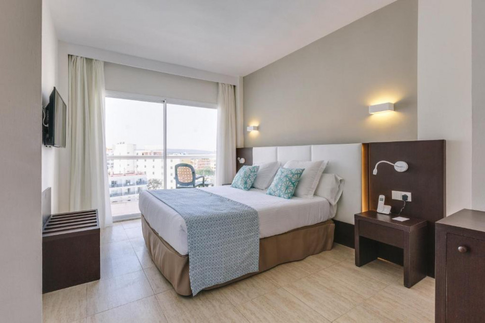 3. Habitación ILUNION Palmanova Mallorca