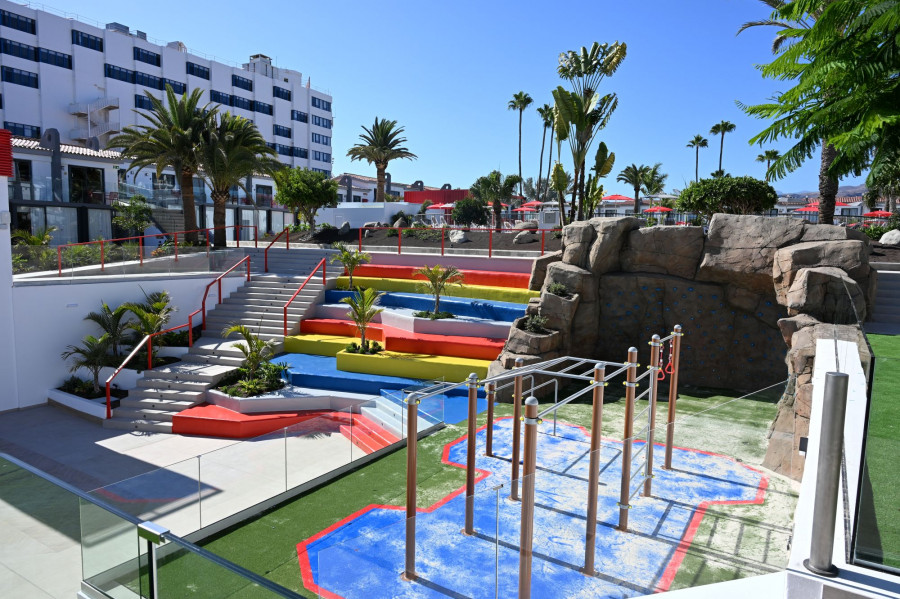 Sholeo Lodges Maspalomas   escalada