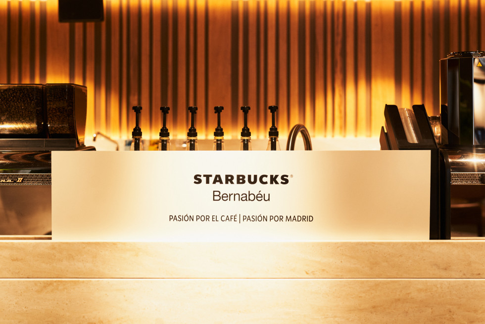 STARBUCKS BERNABEU DETALLES 013